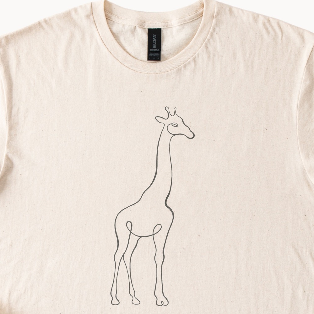 Giraffe Drawn in One Continuous Line Tee